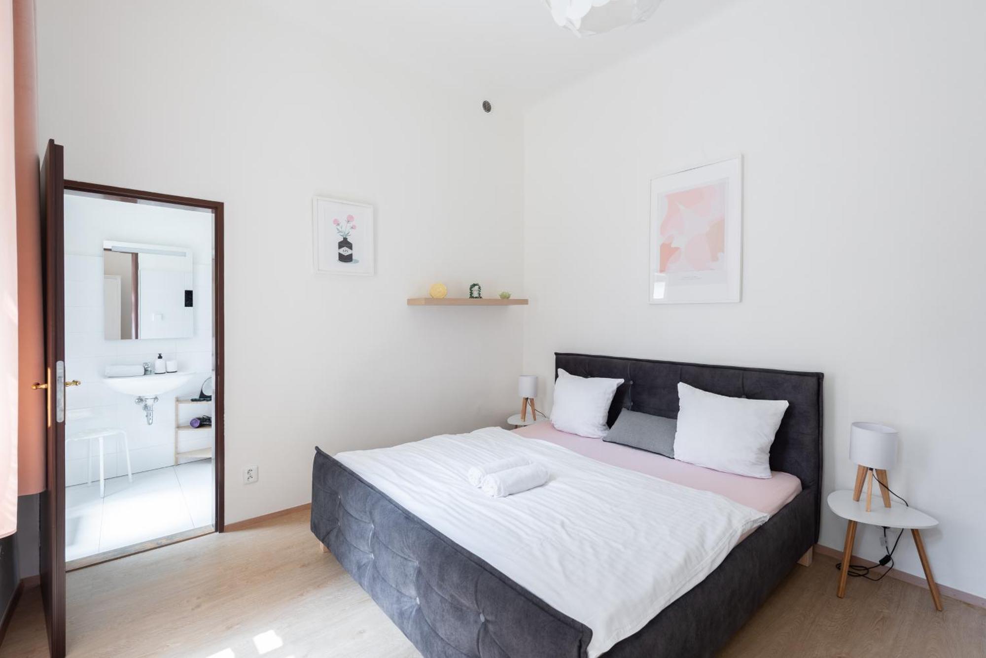 Tesnov Residence Apartments Prag Exterior foto