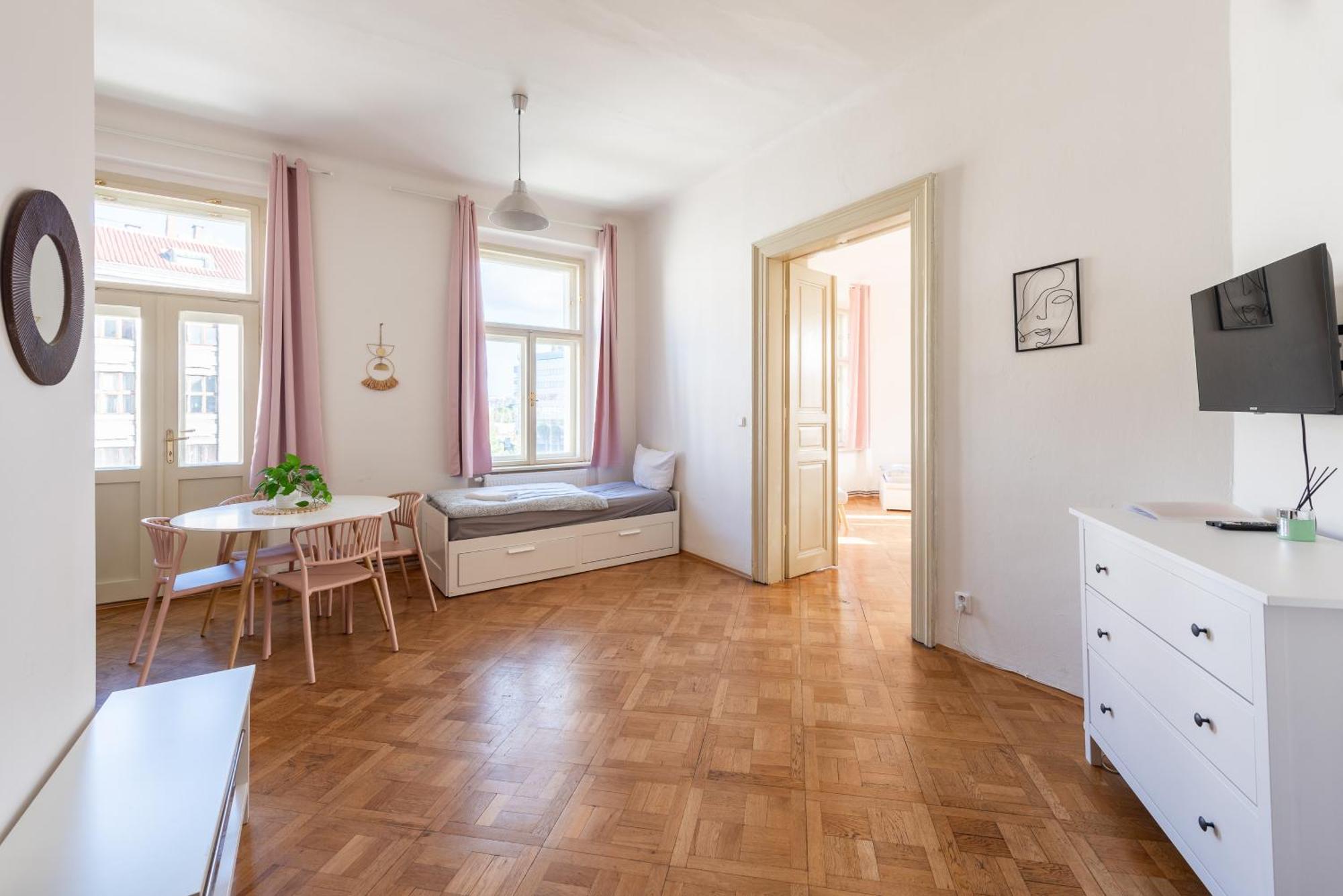 Tesnov Residence Apartments Prag Exterior foto